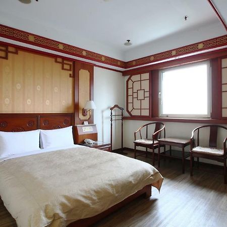 Hua Du Hotel Keelung Eksteriør billede