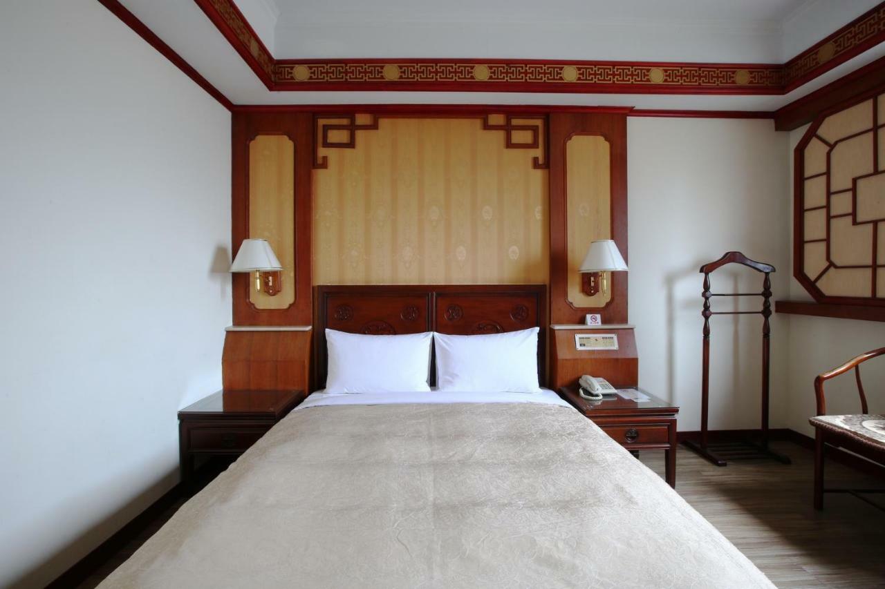 Hua Du Hotel Keelung Eksteriør billede